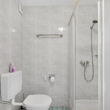Πανσιόν House Katja *