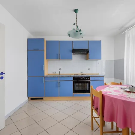 House Katja Guest house Mugeba