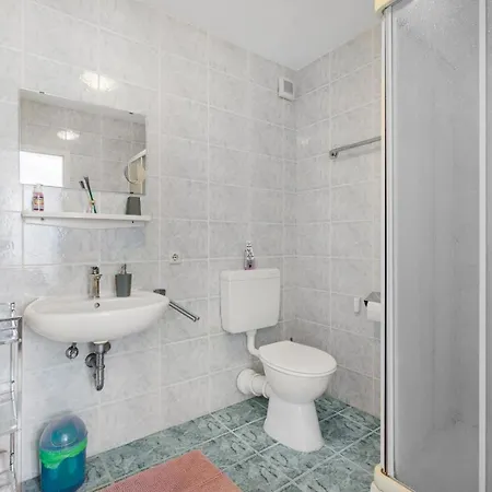 House Katja בית הארחה 3*